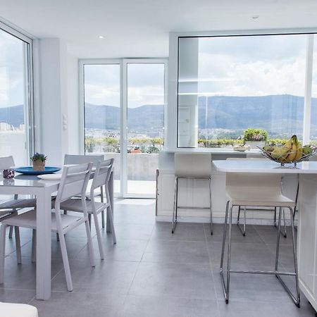 Gorgeous Penthouse With Private Jacuzzi And Amazing View! Lägenhet Aten Exteriör bild