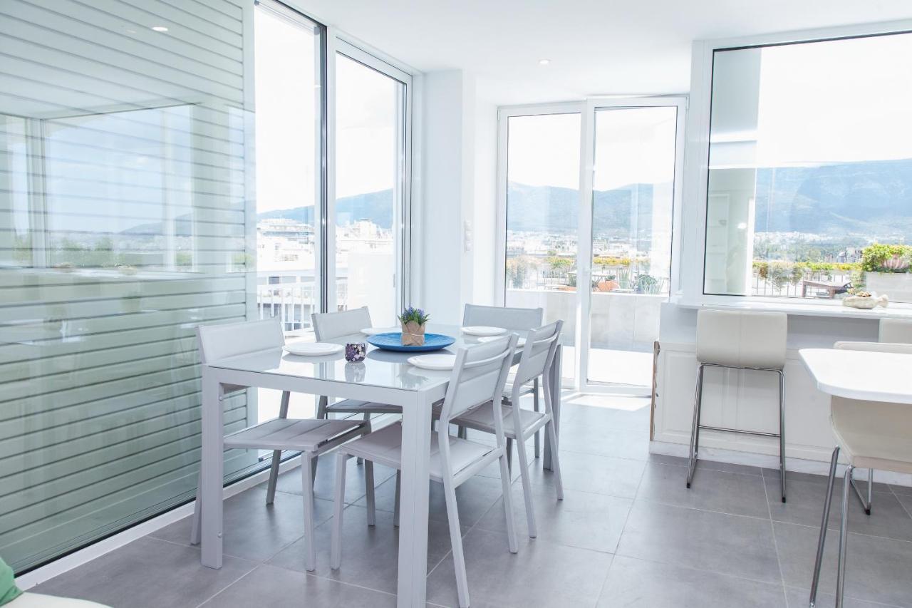Gorgeous Penthouse With Private Jacuzzi And Amazing View! Lägenhet Aten Exteriör bild