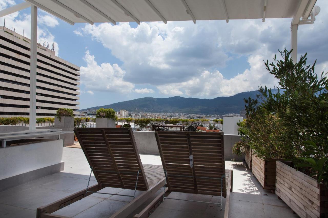 Gorgeous Penthouse With Private Jacuzzi And Amazing View! Lägenhet Aten Exteriör bild