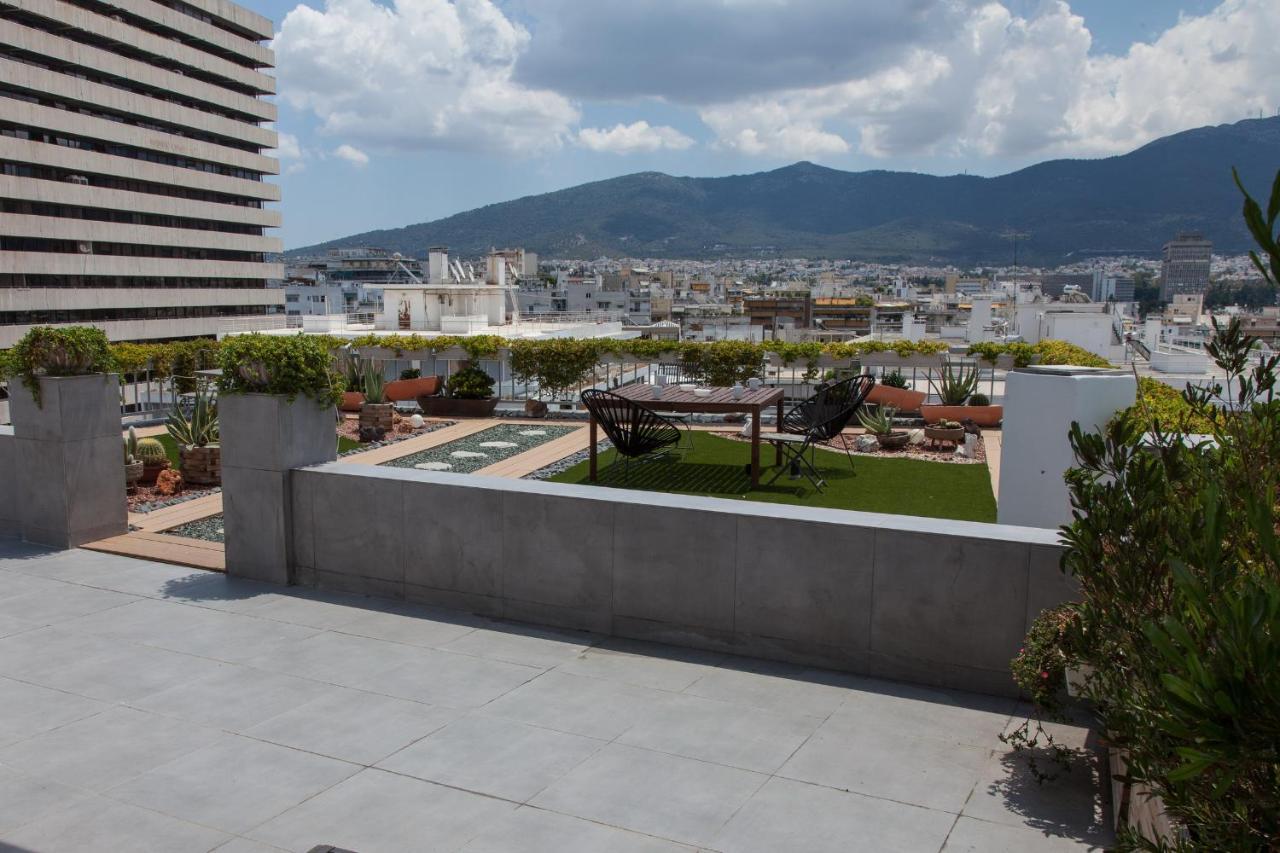Gorgeous Penthouse With Private Jacuzzi And Amazing View! Lägenhet Aten Exteriör bild