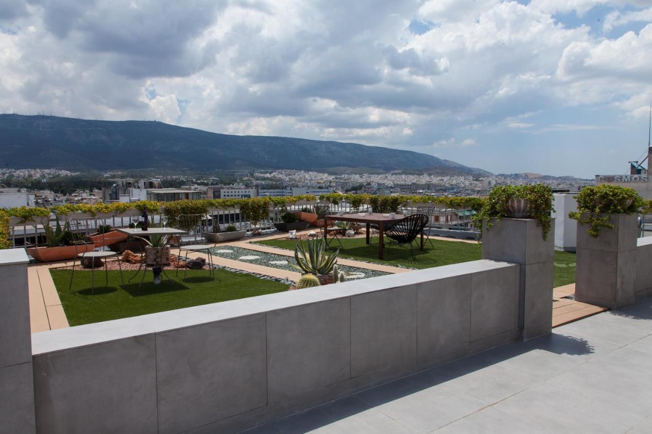 Gorgeous Penthouse With Private Jacuzzi And Amazing View! Lägenhet Aten Exteriör bild